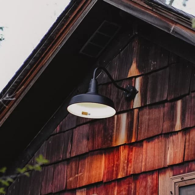 Huge fan of this outdoor rustic lighting look paired with a matte black Gardena.